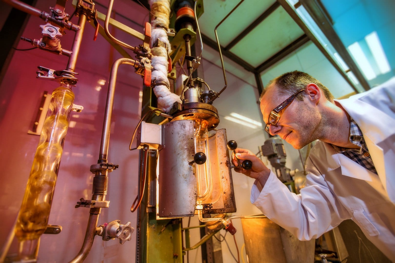 Polymerization (autoclave)