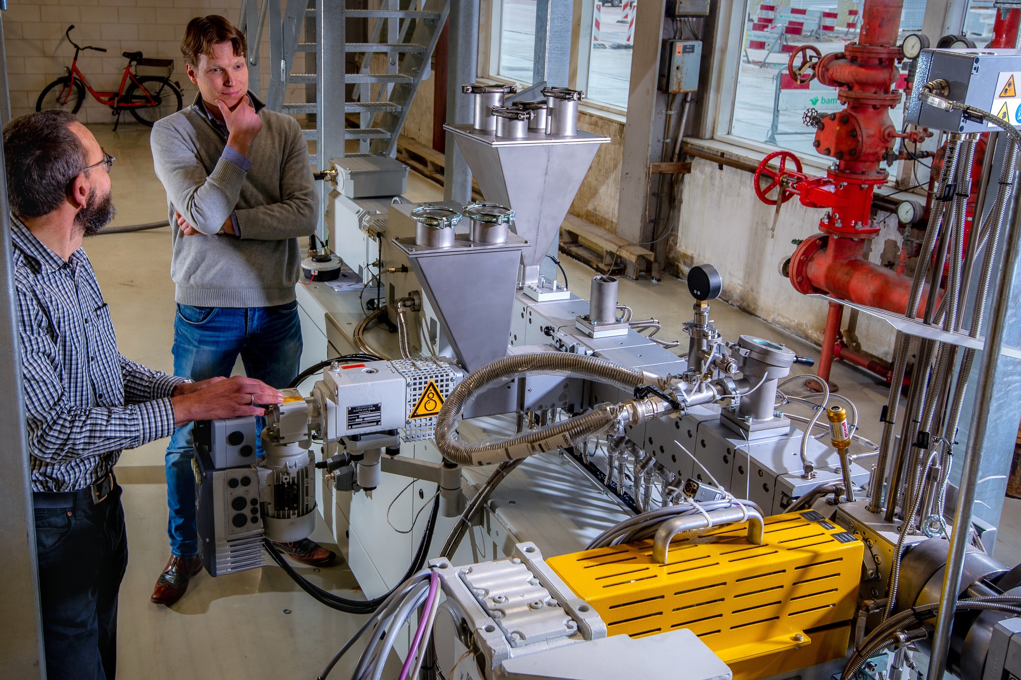 Twin screw extruder | Senbis